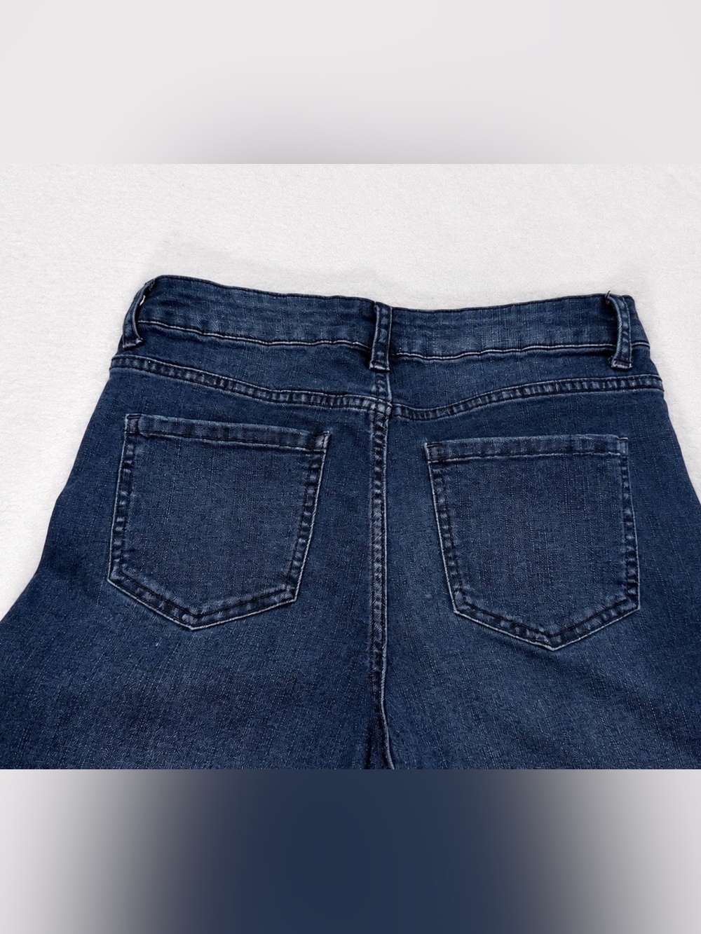 Time and Tru Women’s High Rise Wide Leg Seam Jeans Size 8 Dark Wash - Picture 6 of 9